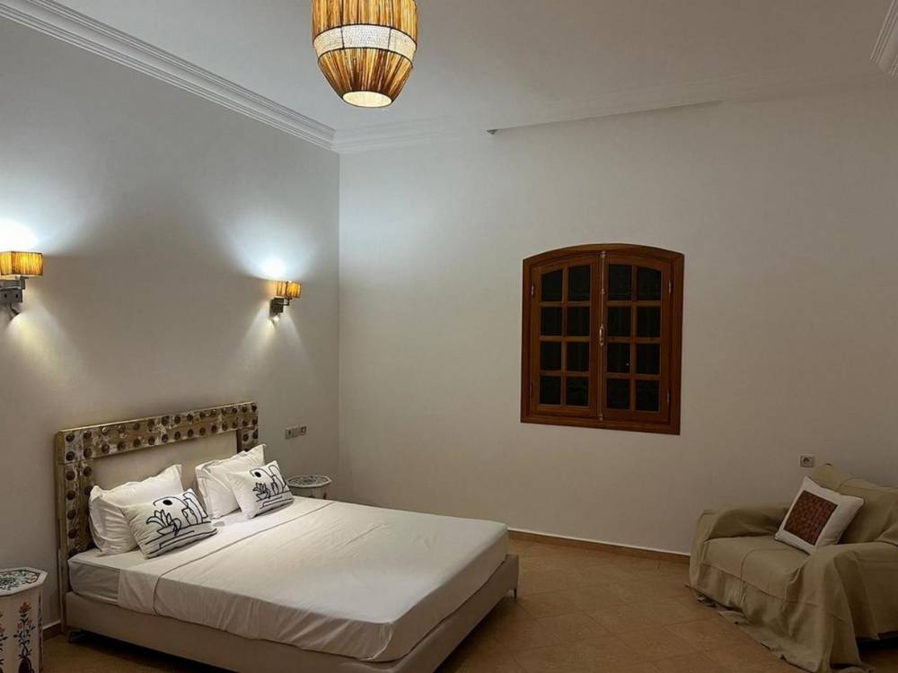 Queen Suite with Pool View - Accommodation