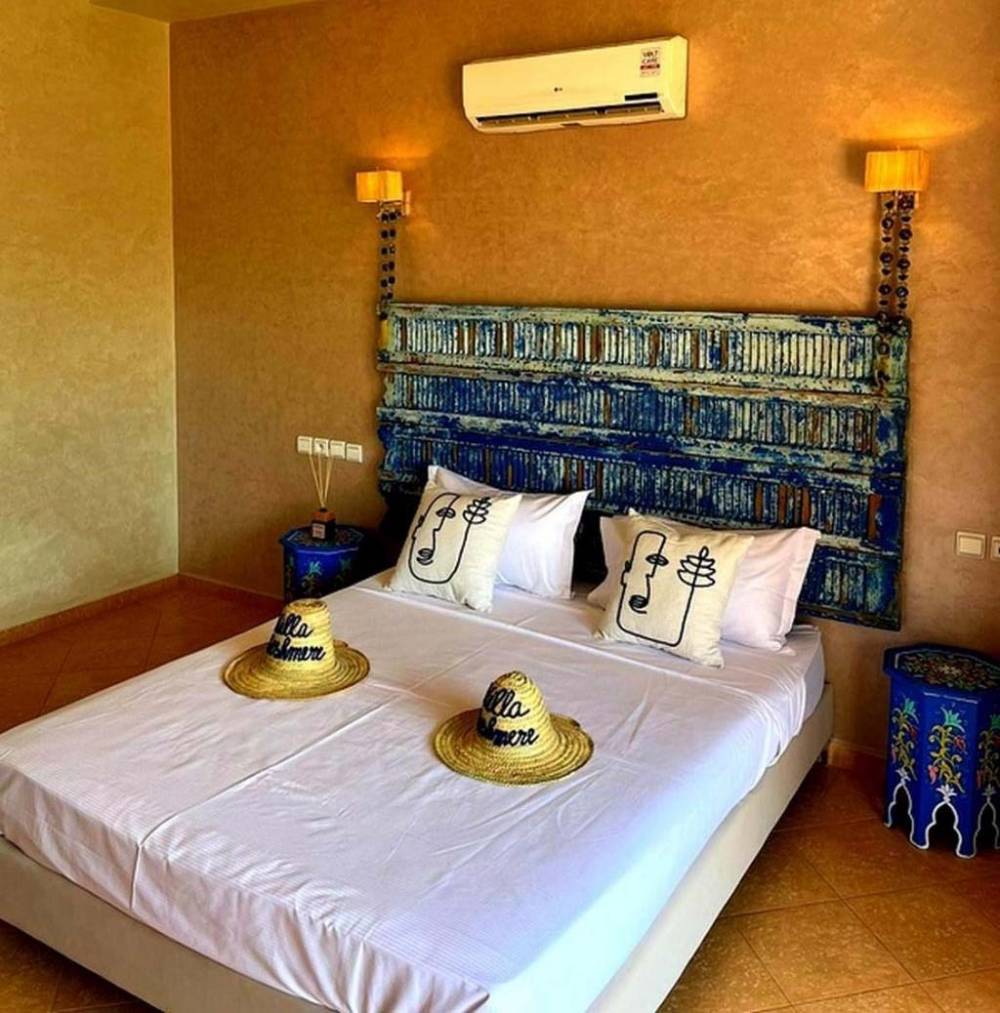 Queen Room with Balcony - Accommodation
